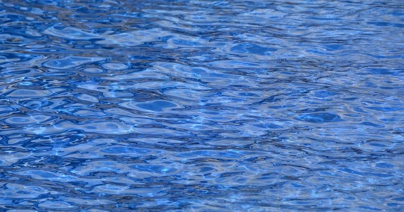 Évasion romantique : comment trouver un gîte avec piscine privée pour vos vacances d'été